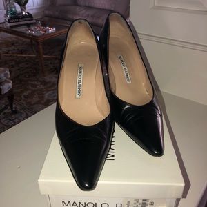 Manolo Blahnik Black Pumps